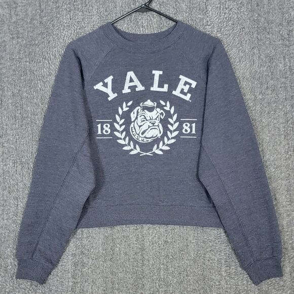 Yale University Sweatshirt Womens Medium Gray Cropped Crewneck NCAA Bulldogs - Picture 1 of 10